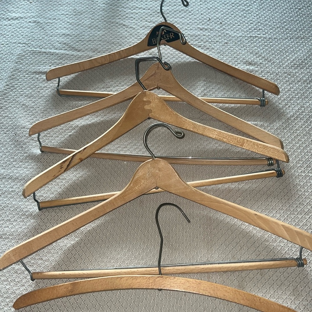 Set of 4 vintage wood pants hanger’s & 1 suit jacket hanger Excellent co…